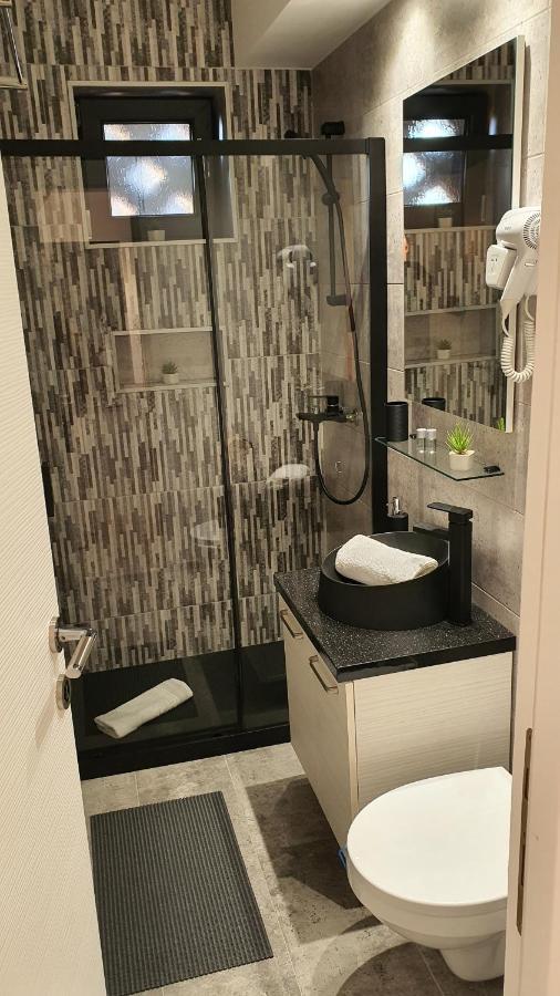 Fim Apartament Apartment Hunedoara Ngoại thất bức ảnh